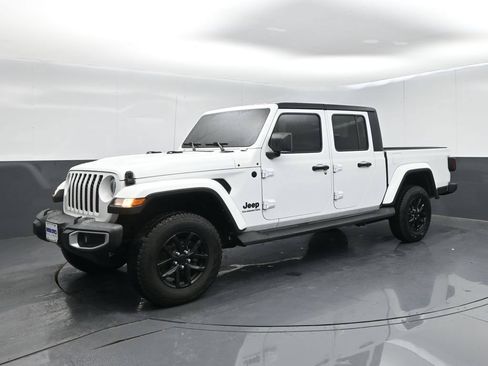 Used 2021 Jeep Gladiator Sport AWD/4WD image 32