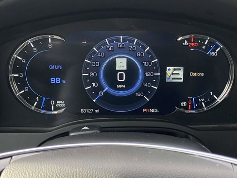 Used 2019 Cadillac Escalade Premium Luxury image 24