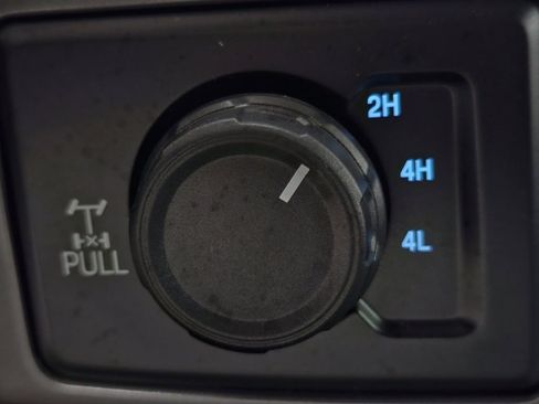 Used 2020 Ford F150 XLT w/ Equipment Group 302A Luxury AWD/4WD image 18