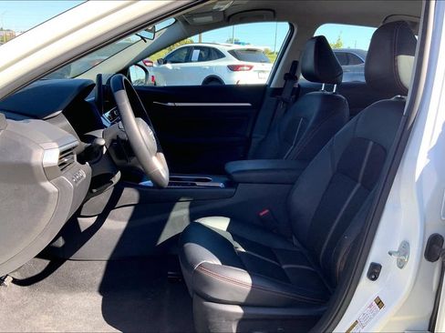 Used 2026 Nissan Altima 2.5 SR FWD image 8