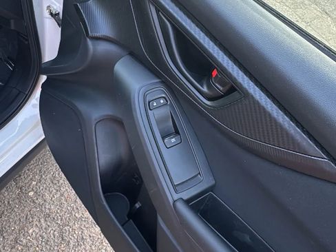 Used 2023 Subaru Crosstrek 2.0i image 21