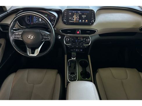 Used 2019 Hyundai Santa Fe image 15