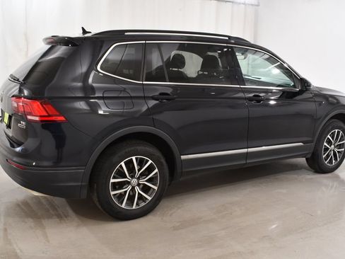 Used 2018 Volkswagen Tiguan SE AWD/4WD image 11
