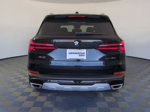 New 2026 BMW X5 sDrive40i w/ Climate Comfort Package image 8