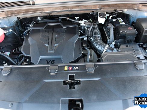 Used 2022 Kia Carnival SX Prestige image 24