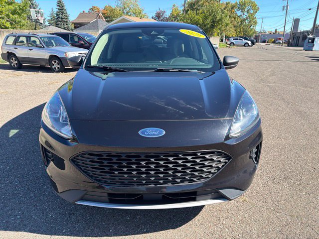 Used 2020 Ford Escape S AWD/4WD image 2