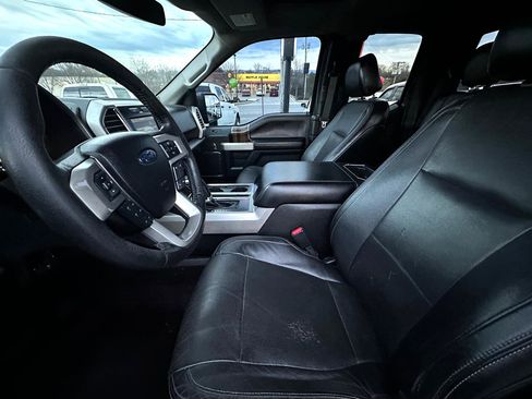 Used 2015 Ford F150 Lariat w/ Equipment Group 501A Mid image 11
