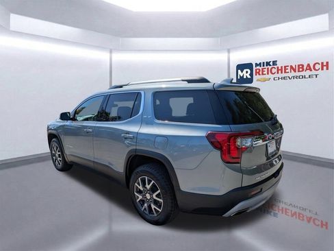 Used 2023 GMC Acadia SLE w/ Driver Convenience Package AWD/4WD image 6