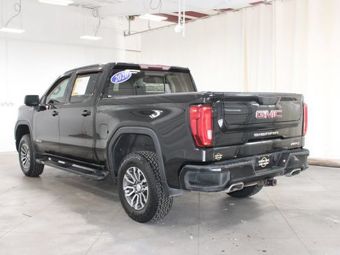 Used 2020 GMC Sierra 1500 AT4 w/ AT4 Premium Package AWD/4WD image 7