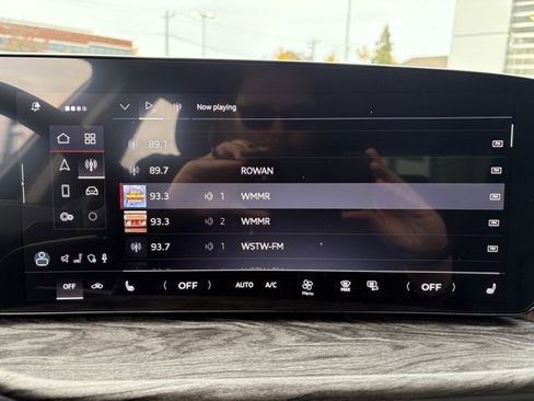 New 2025 Audi Q5 2.0T Premium Plus image 23