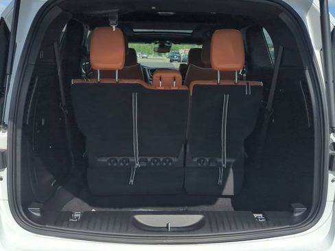 Used 2024 Chrysler Pacifica Pinnacle FWD image 25