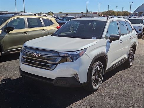 New 2025 Subaru Forester Premium image 1