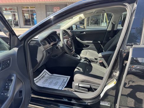 Used 2015 Volkswagen Jetta S FWD image 5