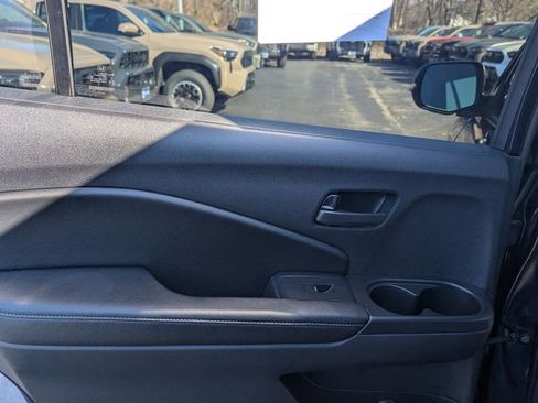 Used 2024 Honda Passport EX-L image 14