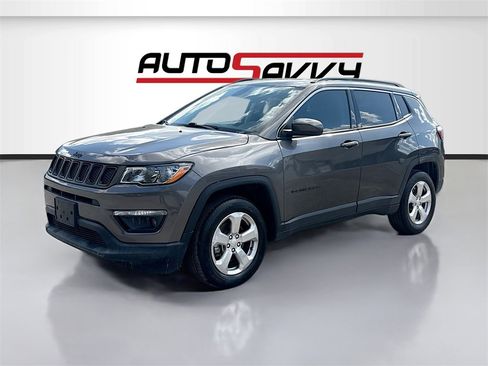 Used 2021 Jeep Compass Latitude w/ Convenience Group image 3
