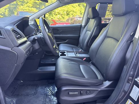 Used 2025 Honda Odyssey EX-L image 3