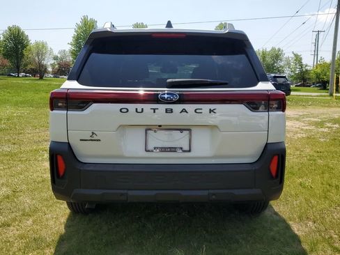 Certified 2026 Subaru Outback Premium AWD/4WD image 4
