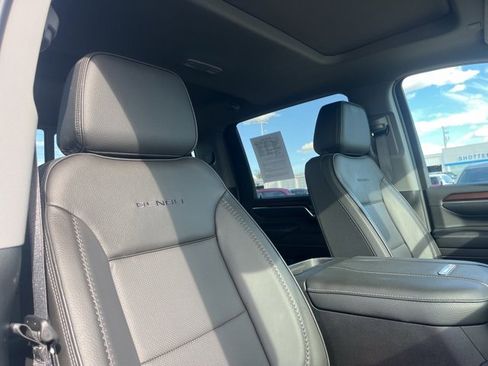 Used 2024 GMC Sierra 2500 Denali w/ Denali Reserve Package image 57