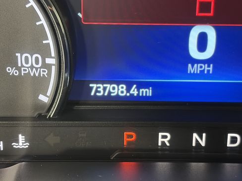 Used 2022 Ford Maverick Lariat w/ Lariat Luxury Package FWD image 5