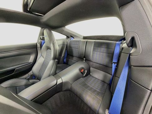 Certified 2025 Porsche 911 Carrera RWD image 26