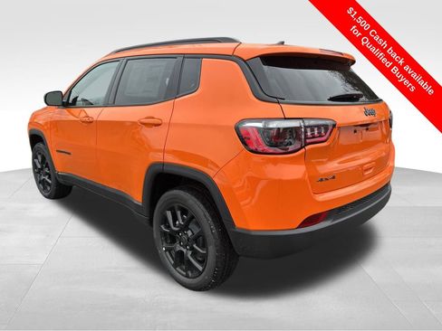 New 2026 Jeep Compass Latitude image 14