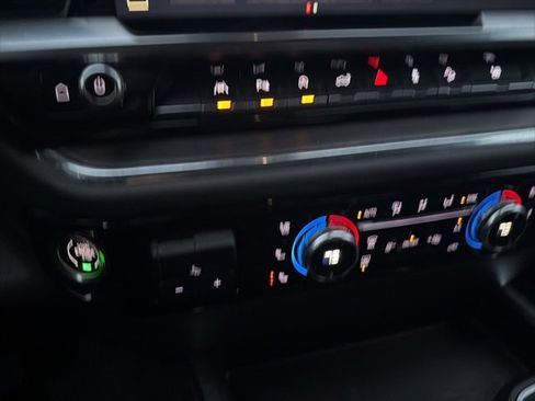 Used 2023 GMC Sierra 1500 SLT w/ SLT Premium Plus Package image 59