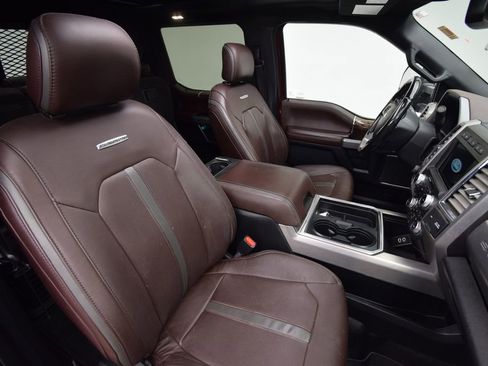 Used 2017 Ford F350 Platinum w/ Platinum Ultimate Package image 28