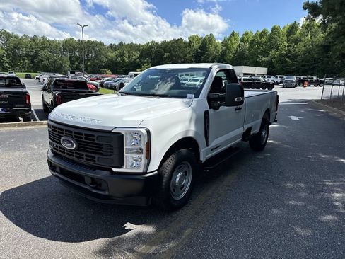 New 2025 Ford F350 XL w/ 360-Degree Camera Package RWD image 3