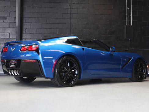 Used 2015 Chevrolet Corvette Stingray Coupe w/ 2LT Preferred Equipment Group image 82