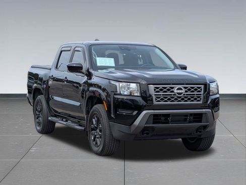 Used 2022 Nissan Frontier SV AWD/4WD image 7