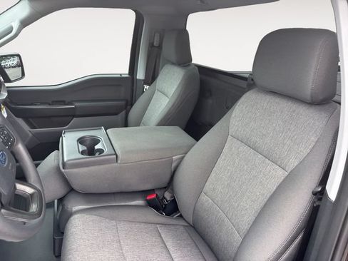 Used 2024 Ford F150 XL RWD image 13