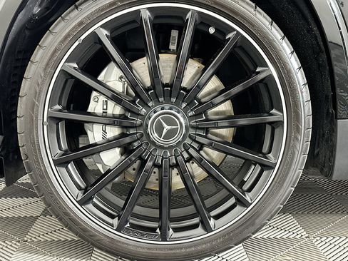 Used 2024 Mercedes-Benz GLA 35 AMG 4MATIC image 35