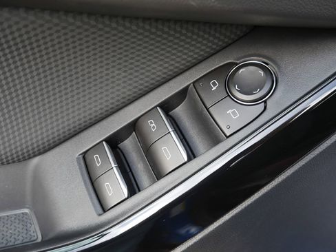 New 2026 Chevrolet Equinox RS image 31