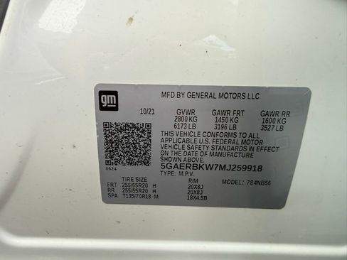 Used 2021 Buick Enclave Essence w/ Sound and Sites Package FWD image 33