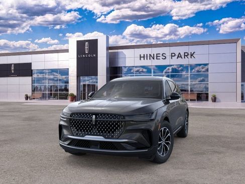 New 2026 Lincoln Nautilus Premier w/ Equipment Group 102A AWD/4WD image 2