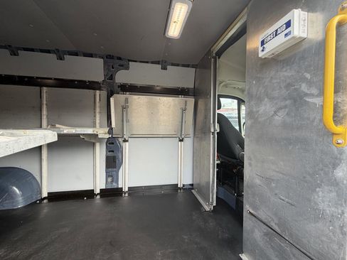 Used 2022 RAM ProMaster 3500 w/ Fleet Safety Group (AWQ) FWD image 19
