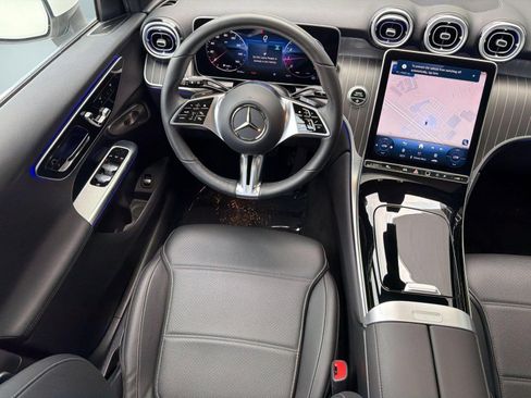 Certified 2026 Mercedes-Benz GLC 300 4MATIC image 30