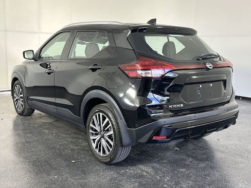 Certified 2023 Nissan Kicks SV image 6