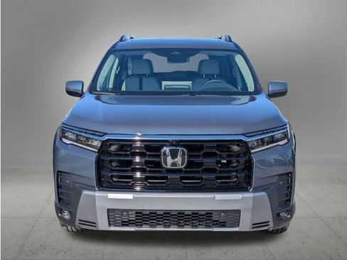 New 2026 Honda Pilot Touring image 8