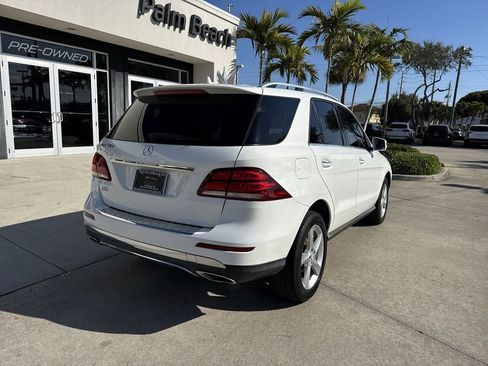 Used 2016 Mercedes-Benz GLE 350 w/ Premium Package image 3
