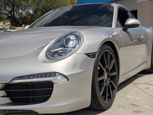 Used 2013 Porsche 911 Carrera 4 AWD/4WD image 5