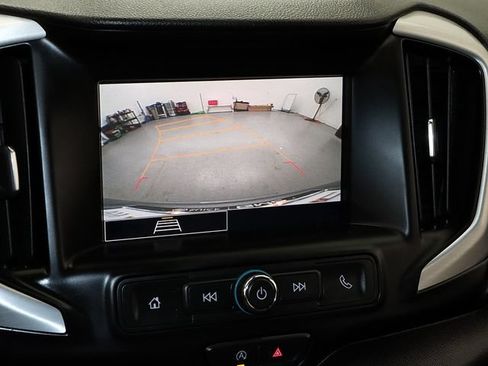 Used 2024 GMC Terrain SLE AWD/4WD image 20