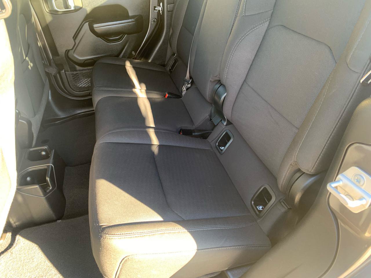 Used 2022 Jeep Gladiator Sport AWD/4WD image 22