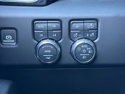 Used 2024 GMC Sierra 1500 Denali image 29