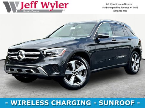 Used 2020 Mercedes-Benz GLC 300 4MATIC image 1