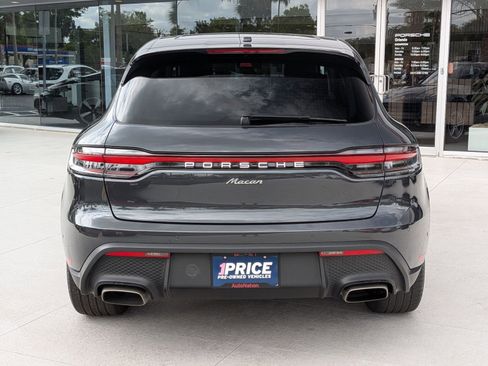 Used 2023 Porsche Macan AWD/4WD image 10