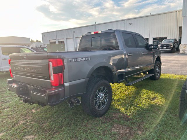 Used 2025 Ford F250 Platinum w/ Tremor Off-Road Package AWD/4WD image 3