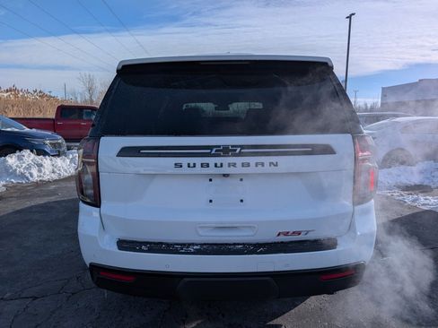 Used 2023 Chevrolet Suburban RST w/ Luxury Package image 6