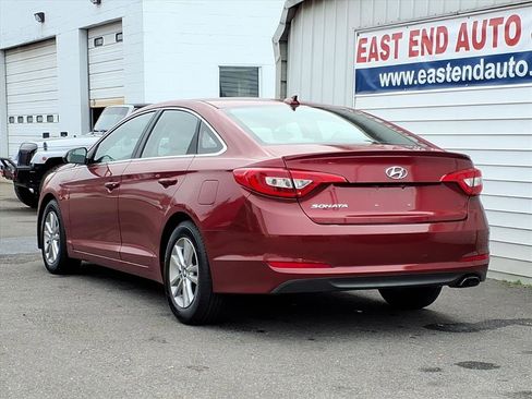 Used 2016 Hyundai Sonata SE image 3