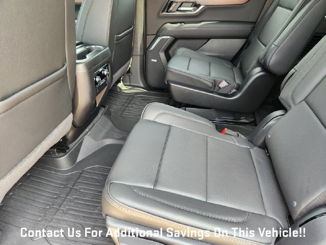 New 2027 GMC Yukon Denali w/ Sun & Power Step Package AWD/4WD image 21
